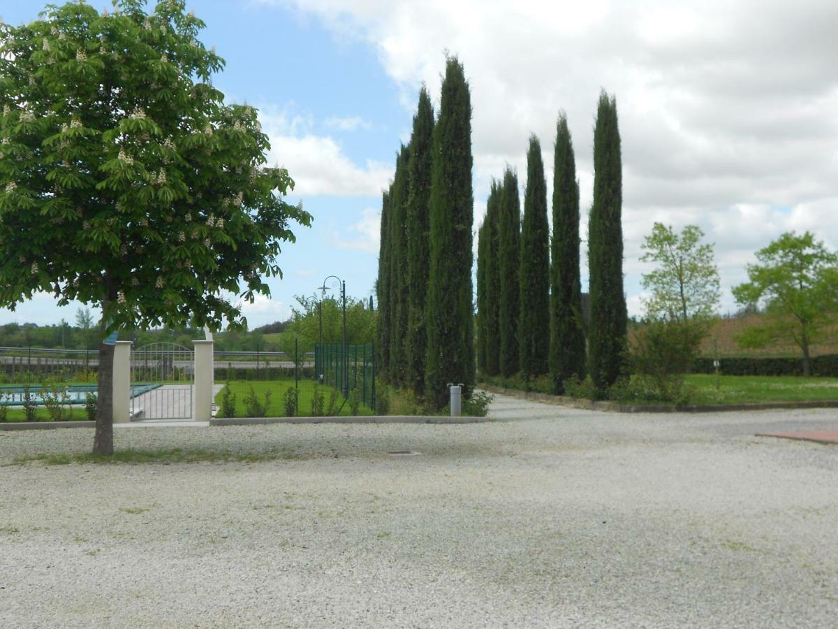 Agriturismo Barbarino วินชี ภายนอก รูปภาพ