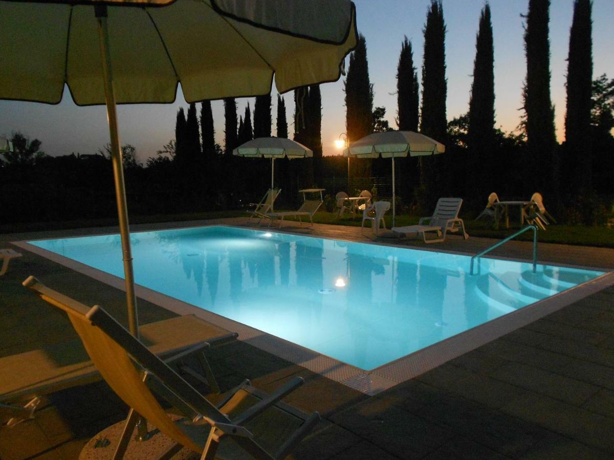 Agriturismo Barbarino วินชี ภายนอก รูปภาพ